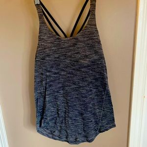 Lululemon tank top, built in bra